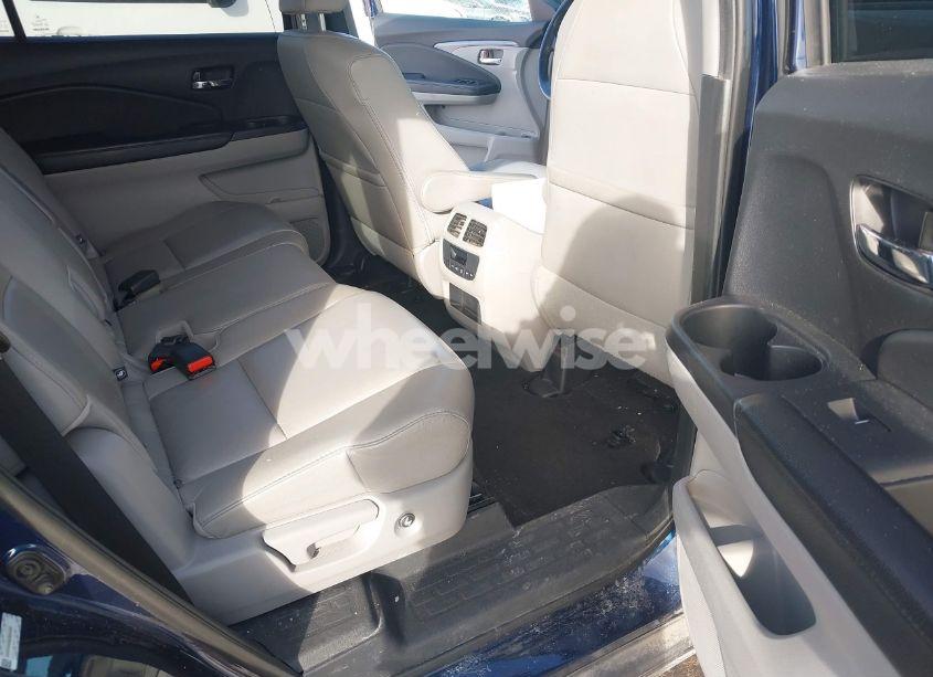 Photo 8 of 2016 Honda Pilot EX-L (VIN 5FNYF6H56GB065502)