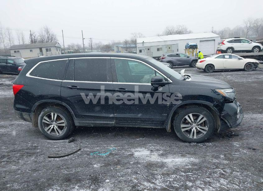 Photo 13 of 2016 Honda Pilot EX-L (VIN 5FNYF6H56GB067444)