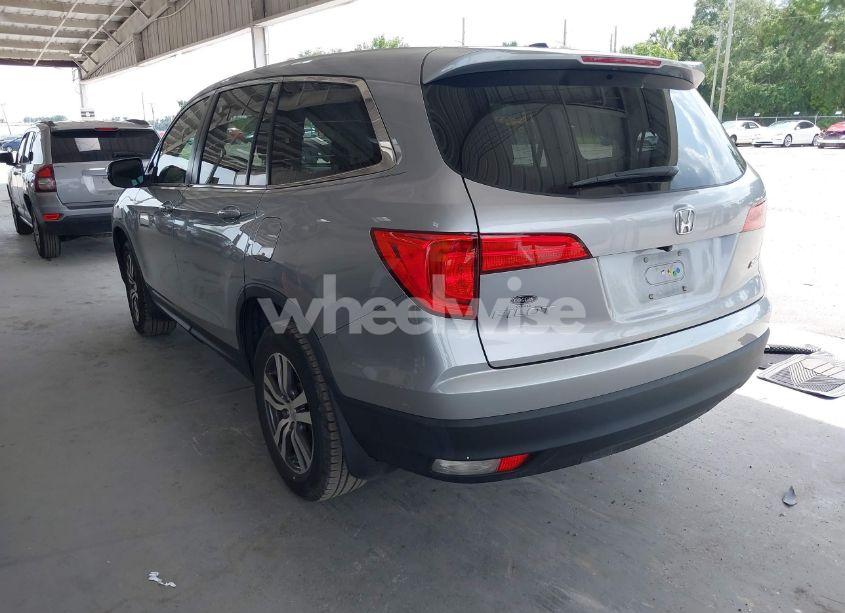 Photo 3 of 2016 Honda Pilot EX-L (VIN 5FNYF6H56GB078007)