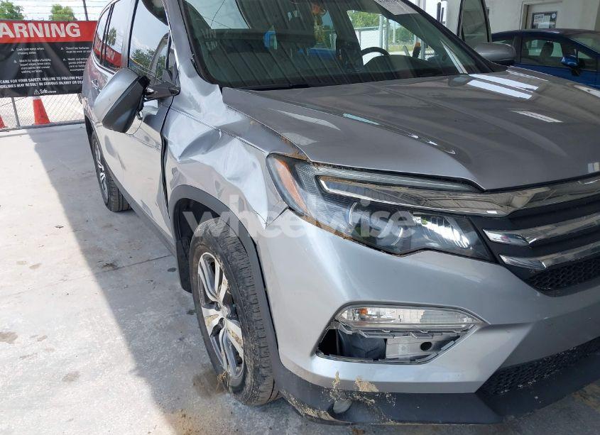 Photo 6 of 2016 Honda Pilot EX-L (VIN 5FNYF6H56GB078007)