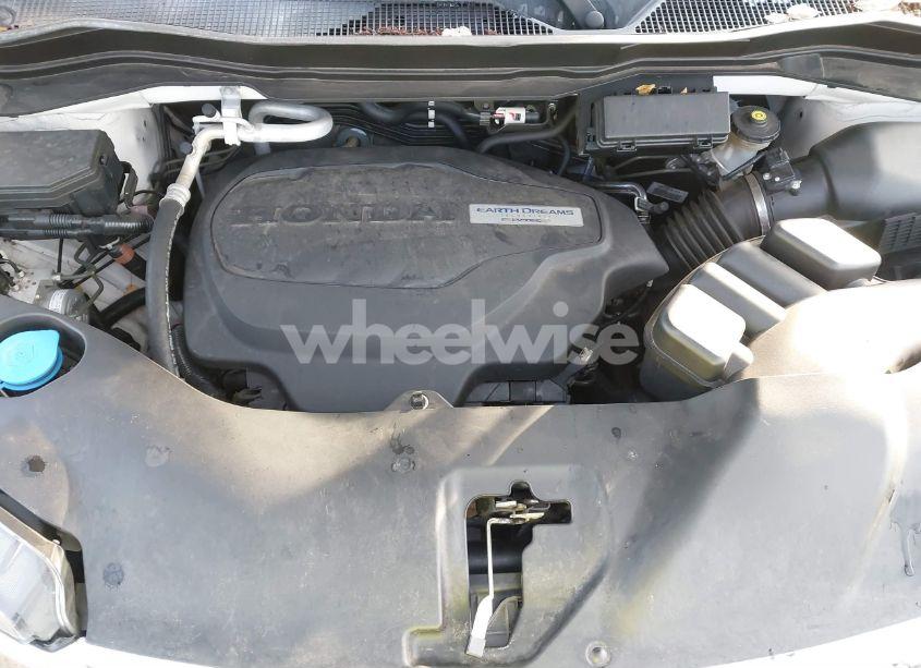 Photo 10 of 2017 Honda Pilot EX-L (VIN 5FNYF6H56HB036860)