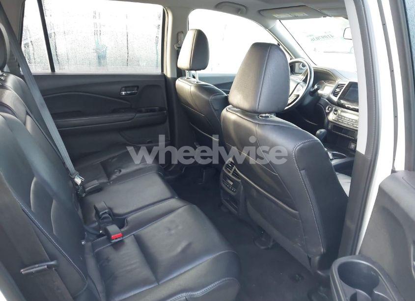 Photo 8 of 2017 Honda Pilot EX-L (VIN 5FNYF6H56HB036860)