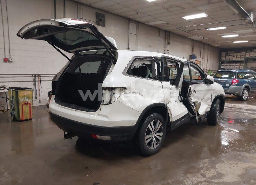 Photo 4 of 2018 Honda Pilot EX-L (VIN 5FNYF6H56JB018817)