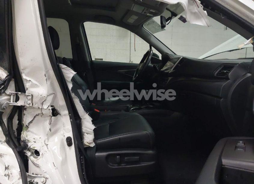 Photo 5 of 2018 Honda Pilot EX-L (VIN 5FNYF6H56JB018817)