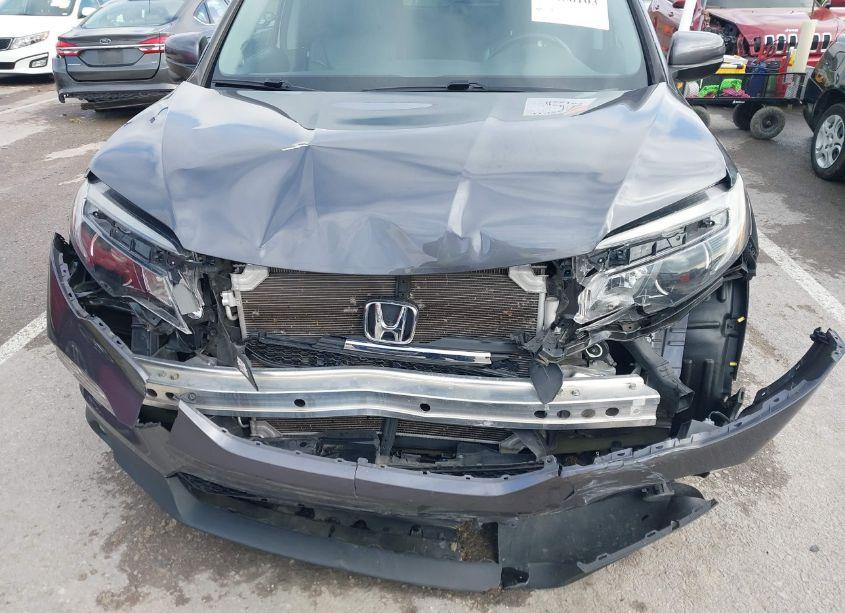 Photo 6 of 2018 Honda Pilot EX-L (VIN 5FNYF6H56JB063742)