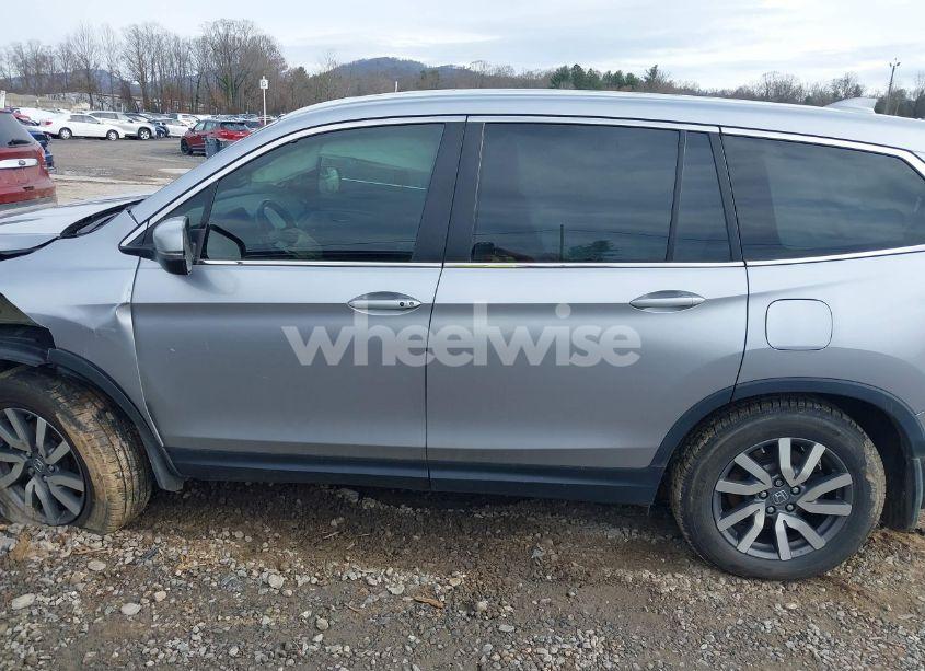 Photo 15 of 2019 Honda Pilot EX-L (VIN 5FNYF6H56KB007530)