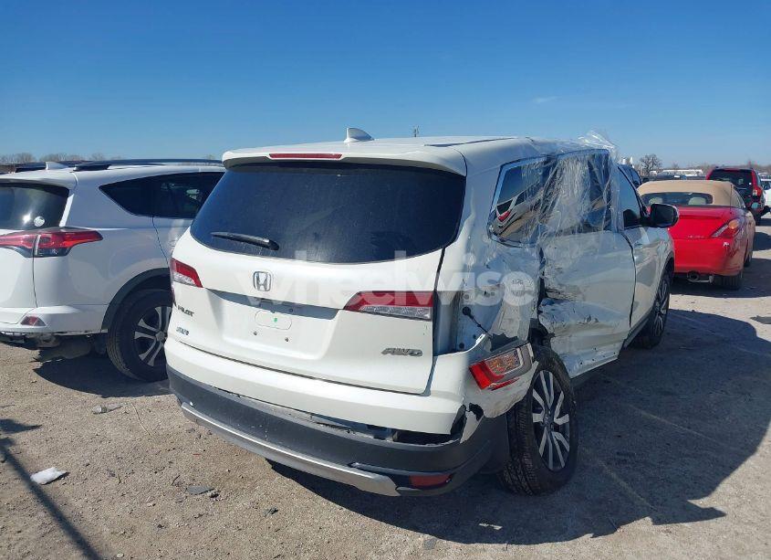 Photo 4 of 2019 Honda Pilot EX-L (VIN 5FNYF6H56KB038745)