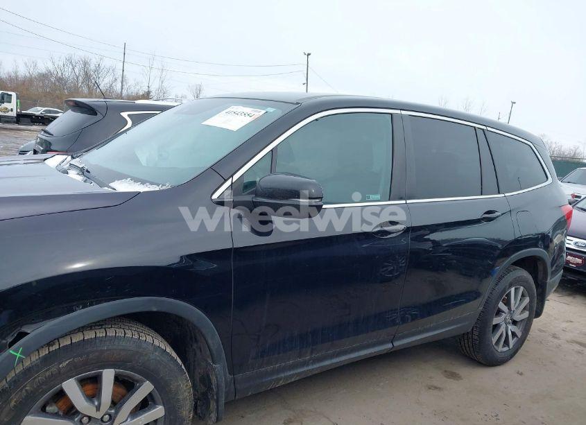 Photo 15 of 2021 Honda Pilot AWD EX-L (VIN 5FNYF6H56MB013198)