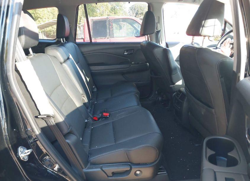 Photo 8 of 2021 Honda Pilot AWD EX-L (VIN 5FNYF6H56MB016568)