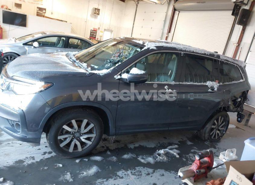 Photo 14 of 2021 Honda Pilot AWD EX-L (VIN 5FNYF6H56MB037761)