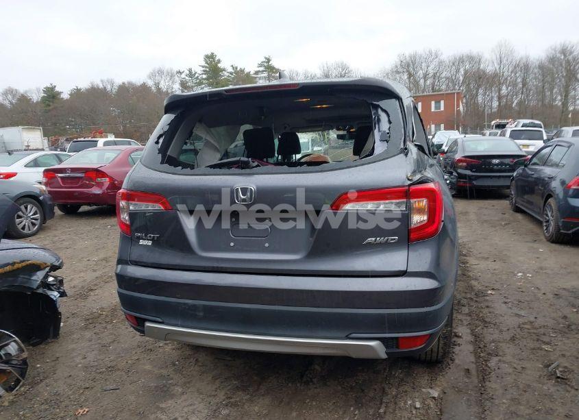 Photo 16 of 2021 Honda Pilot AWD EX-L (VIN 5FNYF6H56MB038117)