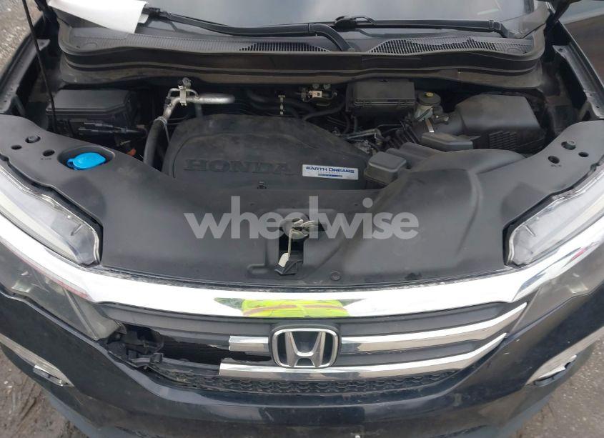 Photo 10 of 2016 Honda Pilot EX-L (VIN 5FNYF6H57GB087489)