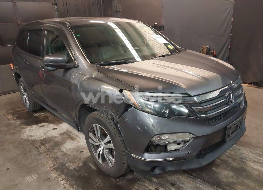 2017 Honda Pilot EX-L (VIN 5FNYF6H57HB043056) main photo
