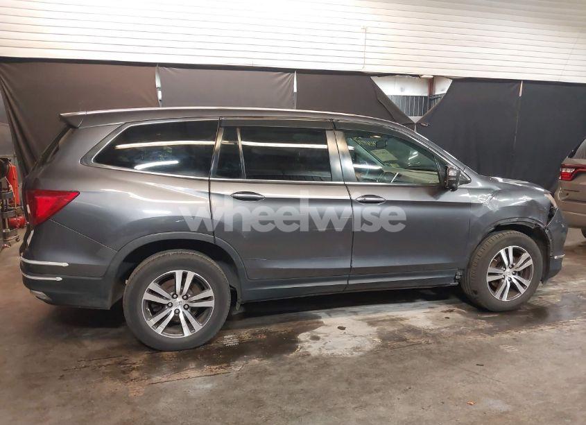 Photo 13 of 2017 Honda Pilot EX-L (VIN 5FNYF6H57HB043056)