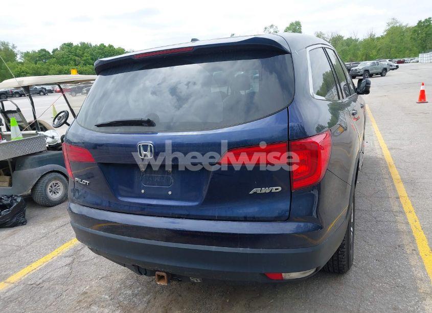 Photo 15 of 2018 Honda Pilot EX-L (VIN 5FNYF6H57JB046433)