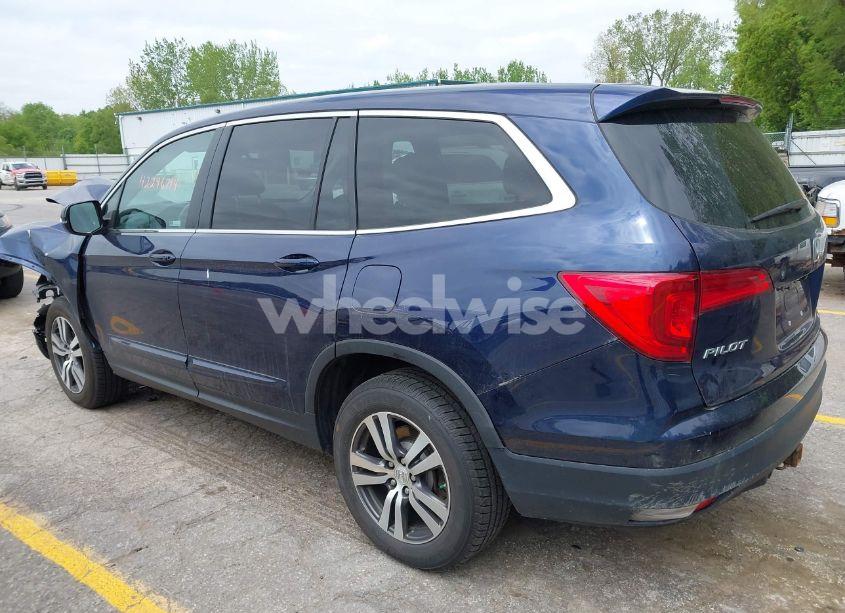 Photo 3 of 2018 Honda Pilot EX-L (VIN 5FNYF6H57JB046433)