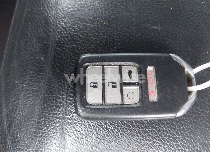 Photo 11 of 2018 Honda Pilot EX-L (VIN 5FNYF6H57JB054919)