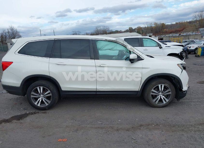 Photo 13 of 2018 Honda Pilot EX-L (VIN 5FNYF6H57JB054919)