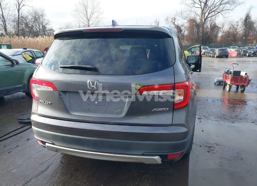 Photo 16 of 2019 Honda Pilot EX-L (VIN 5FNYF6H57KB020335)