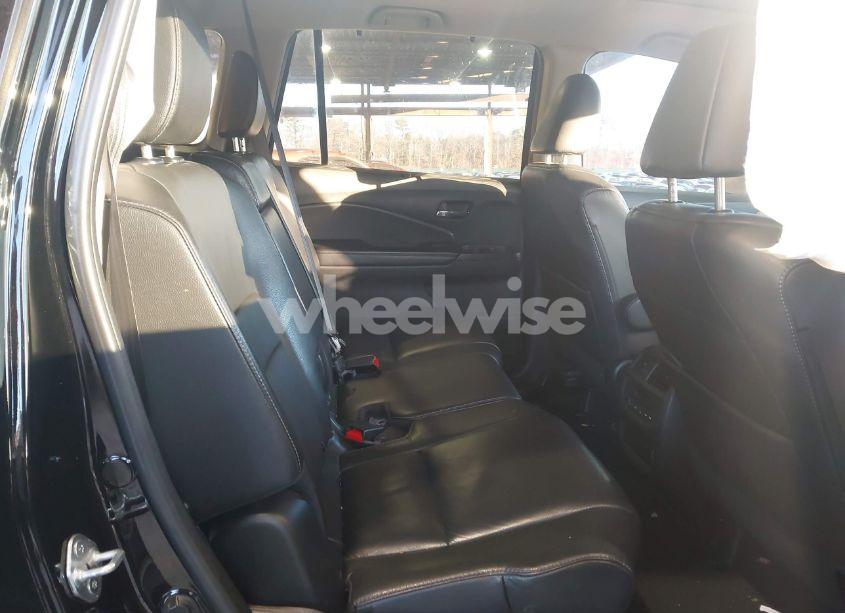 Photo 8 of 2022 Honda Pilot AWD EX-L (VIN 5FNYF6H57NB035910)