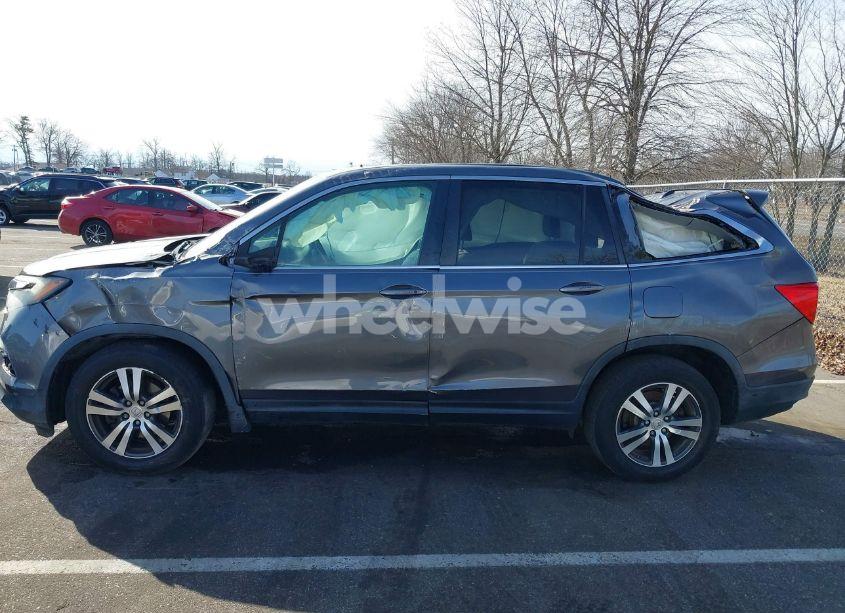 Photo 14 of 2016 Honda Pilot EX-L (VIN 5FNYF6H58GB034252)