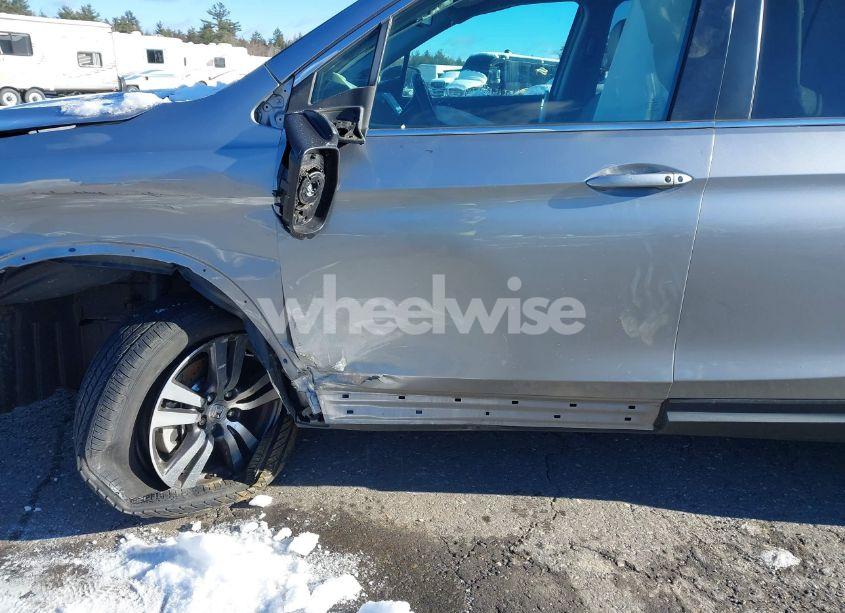 Photo 18 of 2016 Honda Pilot EX-L (VIN 5FNYF6H58GB035420)