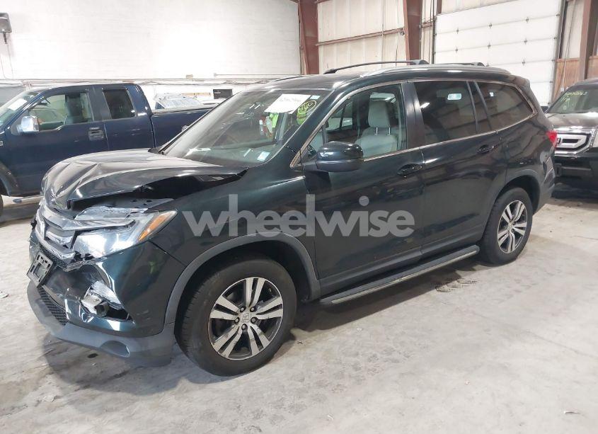 Photo 2 of 2016 Honda Pilot EX-L (VIN 5FNYF6H58GB045476)