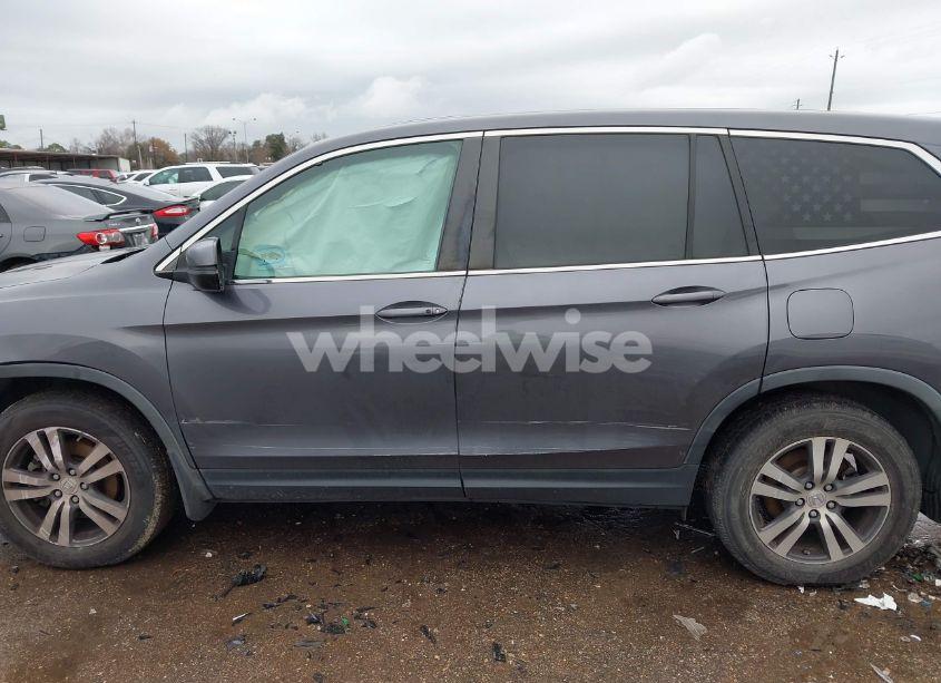 Photo 14 of 2017 Honda Pilot EX-L (VIN 5FNYF6H58HB073456)