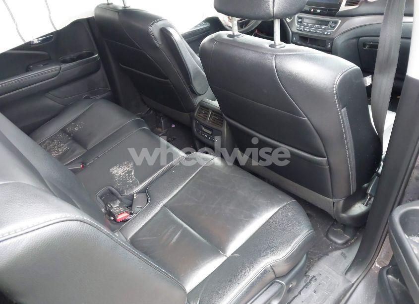 Photo 8 of 2017 Honda Pilot EX-L (VIN 5FNYF6H58HB073456)