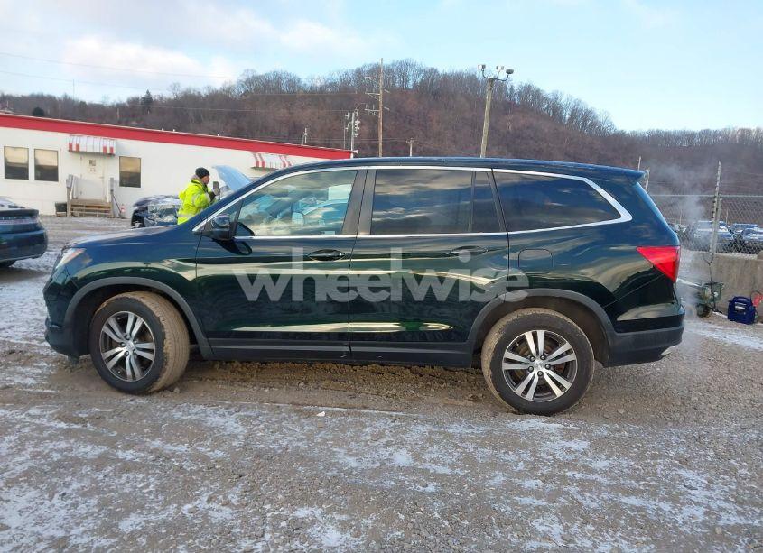 Photo 14 of 2018 Honda Pilot EX-L (VIN 5FNYF6H58JB059045)