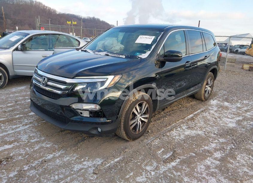 Photo 2 of 2018 Honda Pilot EX-L (VIN 5FNYF6H58JB059045)