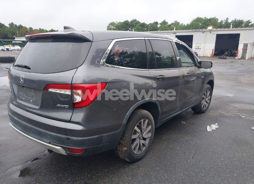 Photo 4 of 2019 Honda Pilot EX-L (VIN 5FNYF6H58KB053845)