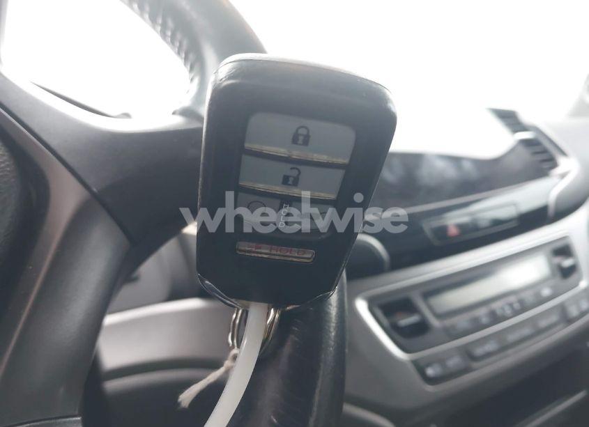 Photo 11 of 2019 Honda Pilot EX-L (VIN 5FNYF6H58KB056857)