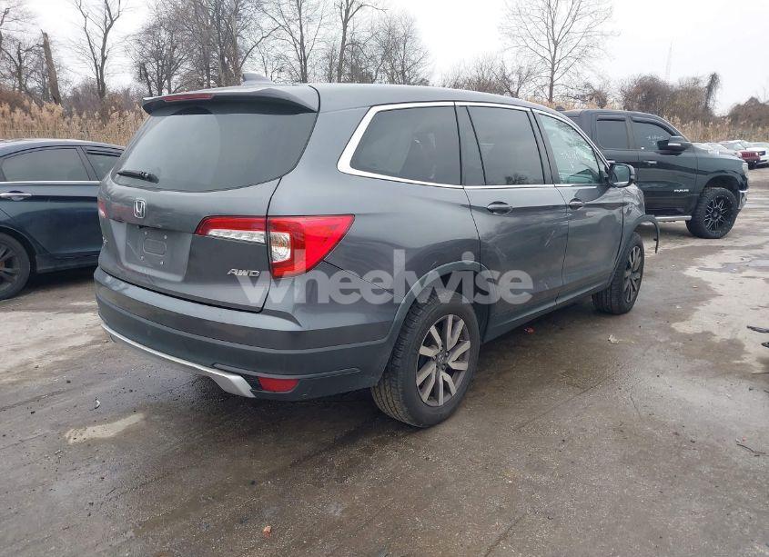 Photo 4 of 2019 Honda Pilot EX-L (VIN 5FNYF6H58KB056857)