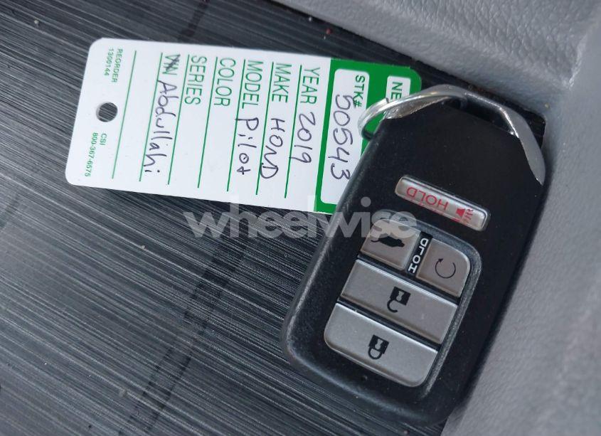 Photo 11 of 2019 Honda Pilot EX-L (VIN 5FNYF6H58KB099059)