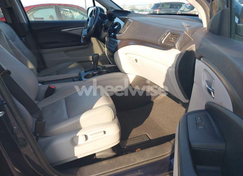 Photo 5 of 2019 Honda Pilot EX-L (VIN 5FNYF6H58KB099059)