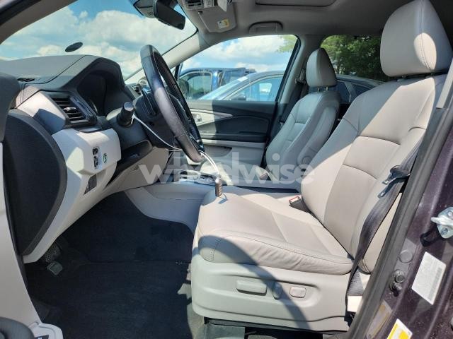 Photo 2 of 2022 HONDA PILOT EXL N/A (VIN 5FNYF6H58NB037276)