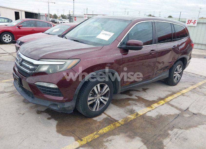 Photo 2 of 2016 Honda Pilot EX-L (VIN 5FNYF6H59GB024314)
