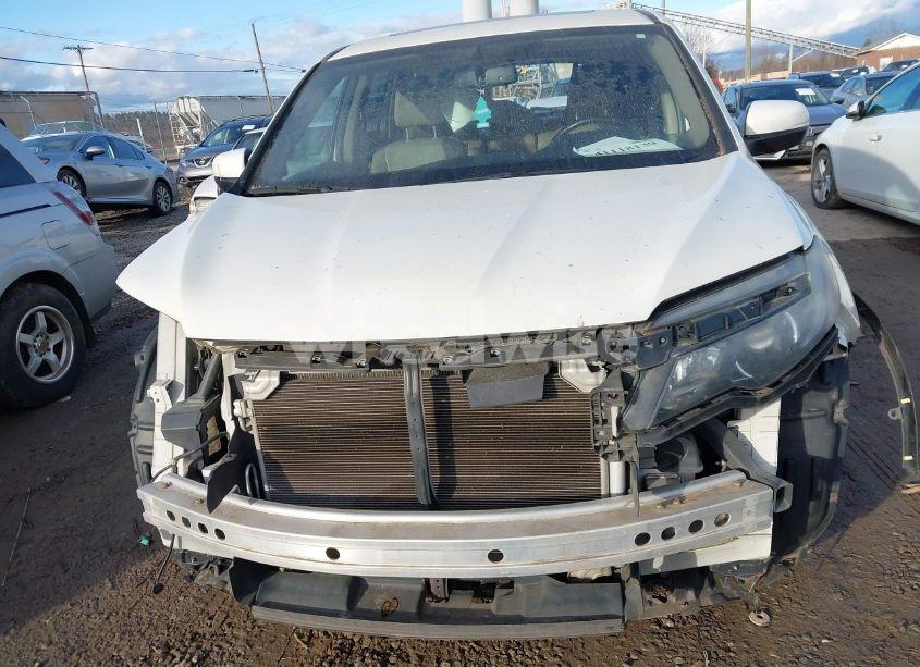 Photo 12 of 2016 Honda Pilot EX-L (VIN 5FNYF6H59GB025365)