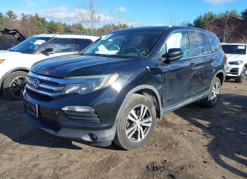 Photo 2 of 2016 Honda Pilot EX-L (VIN 5FNYF6H59GB039198)