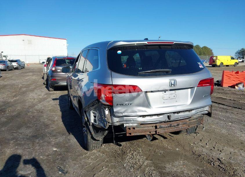 Photo 16 of 2016 Honda Pilot EX-L (VIN 5FNYF6H59GB055871)