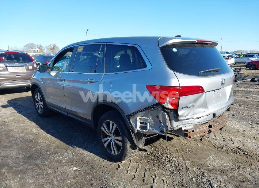 Photo 3 of 2016 Honda Pilot EX-L (VIN 5FNYF6H59GB055871)