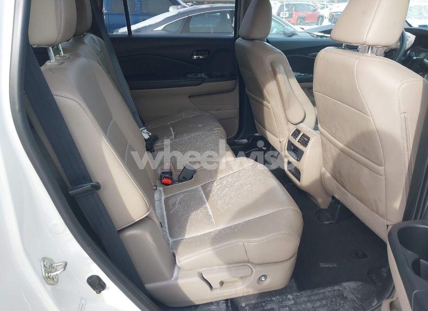 Photo 8 of 2016 Honda Pilot EX-L (VIN 5FNYF6H59GB094203)