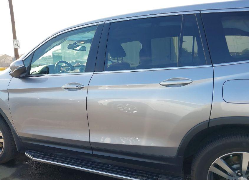 Photo 14 of 2017 Honda Pilot EX-L (VIN 5FNYF6H59HB001228)