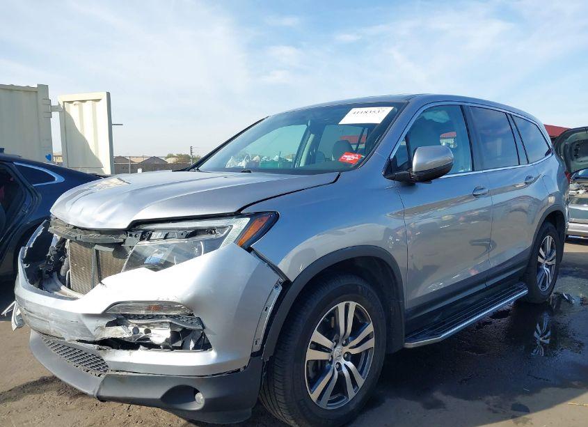Photo 2 of 2017 Honda Pilot EX-L (VIN 5FNYF6H59HB001228)