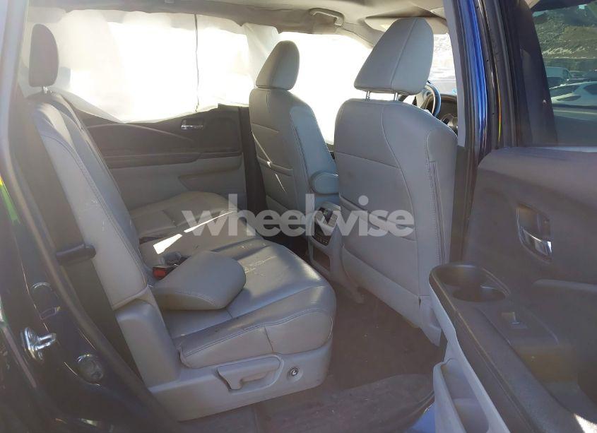 Photo 8 of 2017 Honda Pilot EX-L (VIN 5FNYF6H59HB023052)