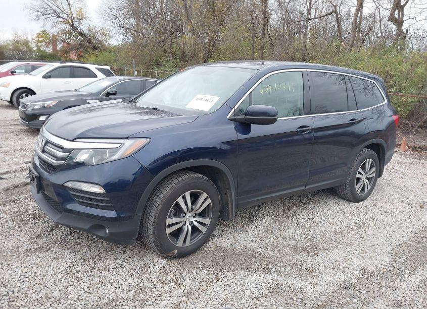 Photo 2 of 2017 Honda Pilot EX-L (VIN 5FNYF6H59HB023097)