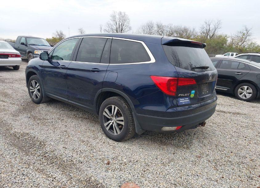 Photo 3 of 2017 Honda Pilot EX-L (VIN 5FNYF6H59HB023097)