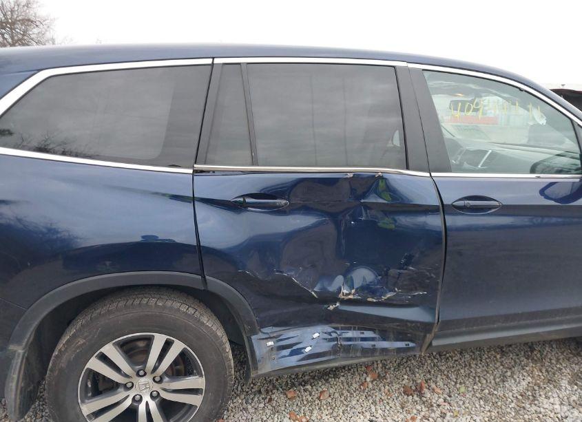 Photo 6 of 2017 Honda Pilot EX-L (VIN 5FNYF6H59HB023097)