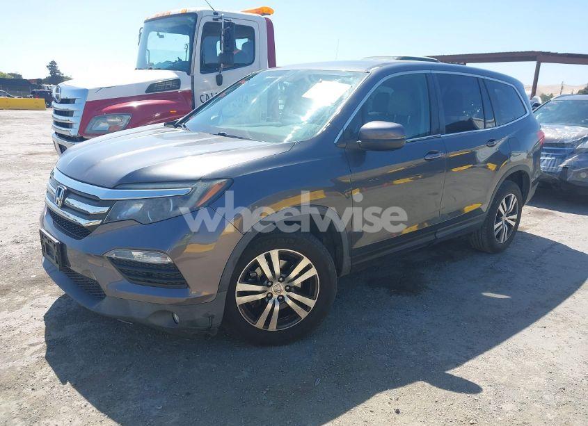 Photo 2 of 2017 Honda Pilot EX-L (VIN 5FNYF6H59HB032480)